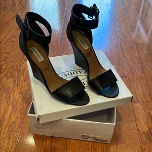 Steve Madden Black Women's Wedge Sandals